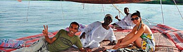 Felucca tour overnight: Aswan - Daraw - Komombo - Edfu